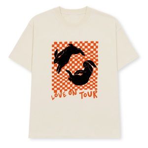 Harry Styles Love on Tour T-Shirt Size Small